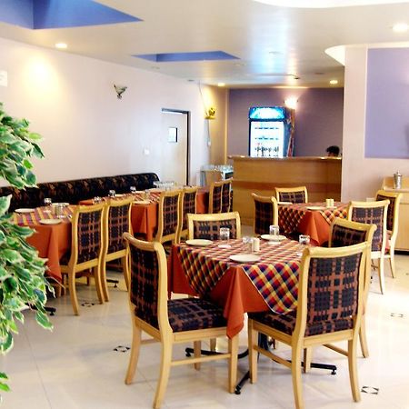 Hotel Menino Regency Panaji Exterior photo
